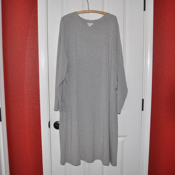 New AVA & VIV Gray Lace-Up Sides T-Shirt Dress F2 - Picture 4 of 8